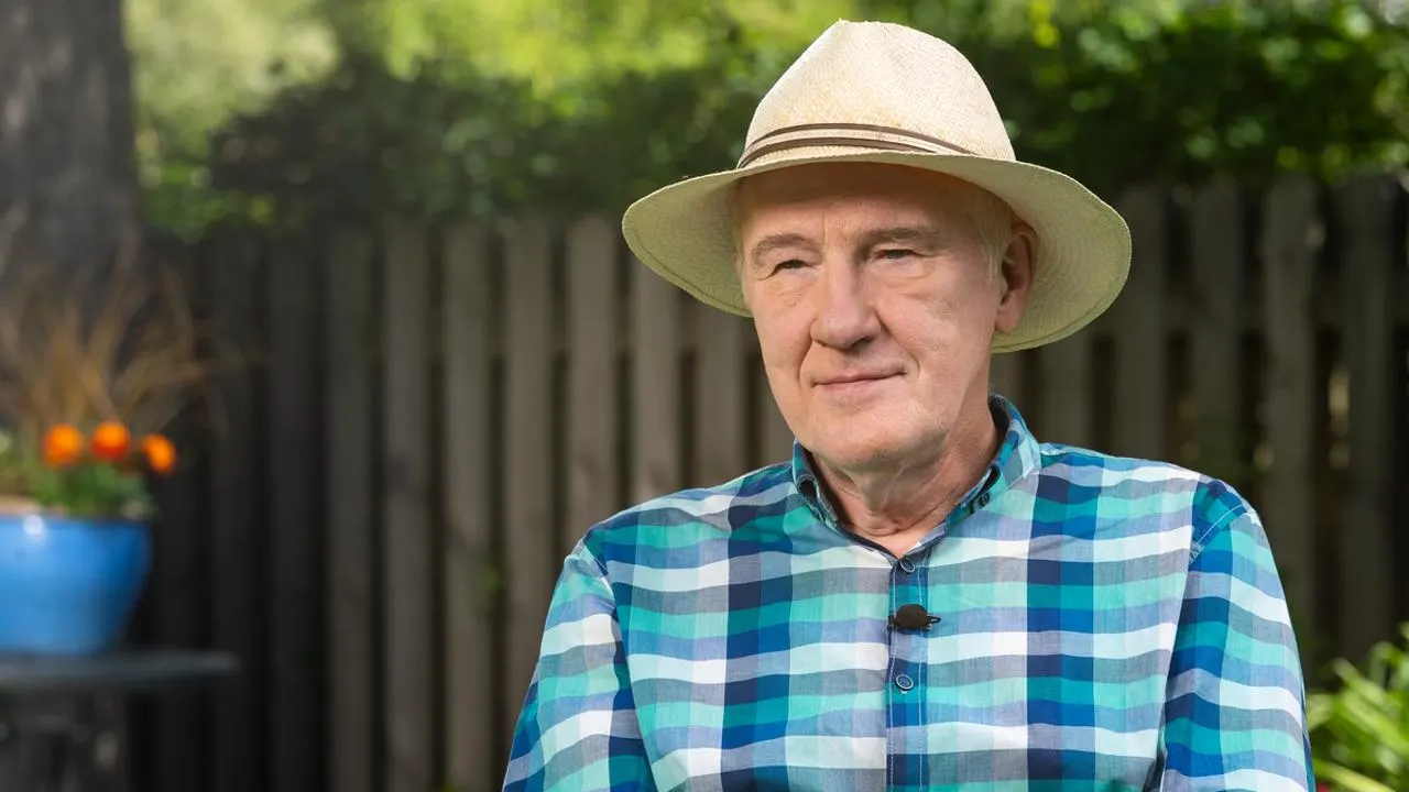 Olav Ehala. Helide redelil (2020)