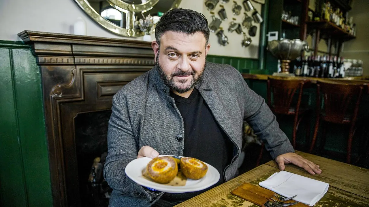 Adam Richman sööb nagu jalkafänn